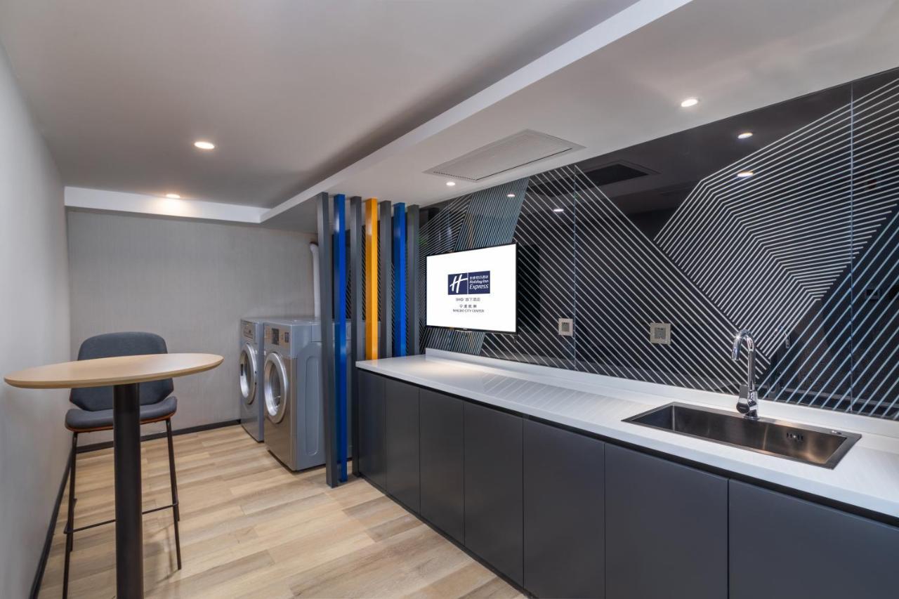 Holiday Inn Express Ningbo City Center By Ihg Exteriér fotografie